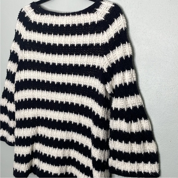 Anthropologie HWR Monogram Wool & Angora
Blend Knit Cardigan Sweater - Picture 14 of 15